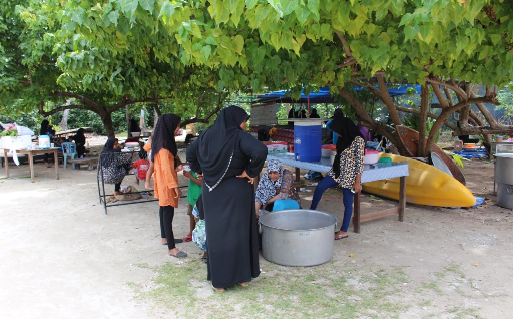 The local women getting lunch on the go