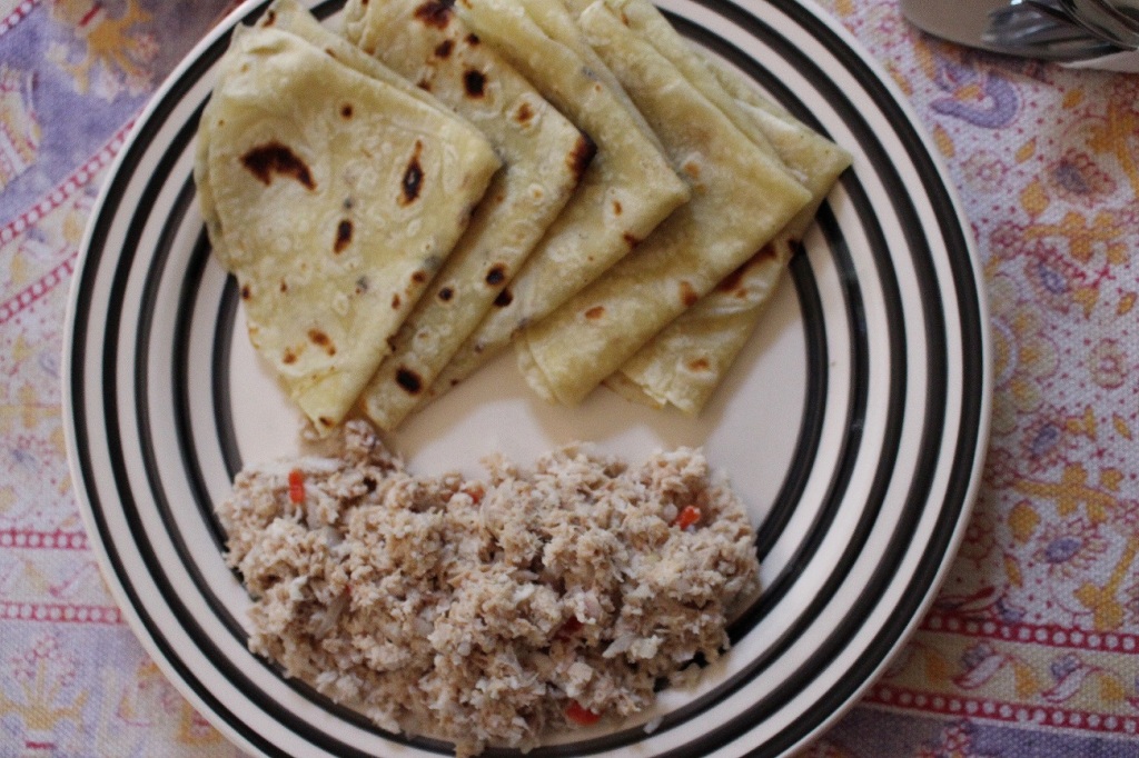 Traditional Maldivian Breakfast: Roshi and Mashuni - tuna, onion, coconut and chili. Delicious!