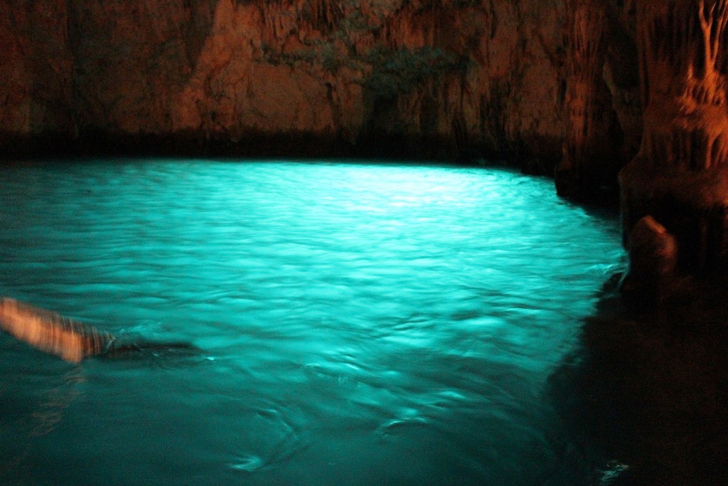 grotta dello smeraldo 3