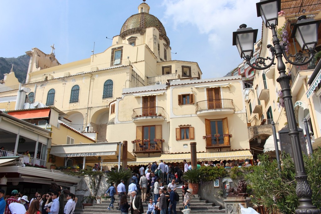 a mini spanish steps